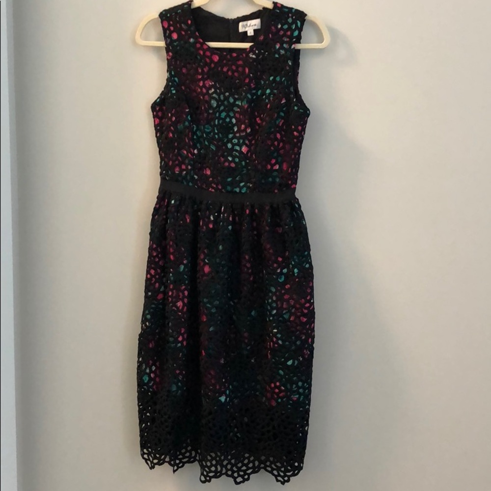Wolven Lace Midi Dress